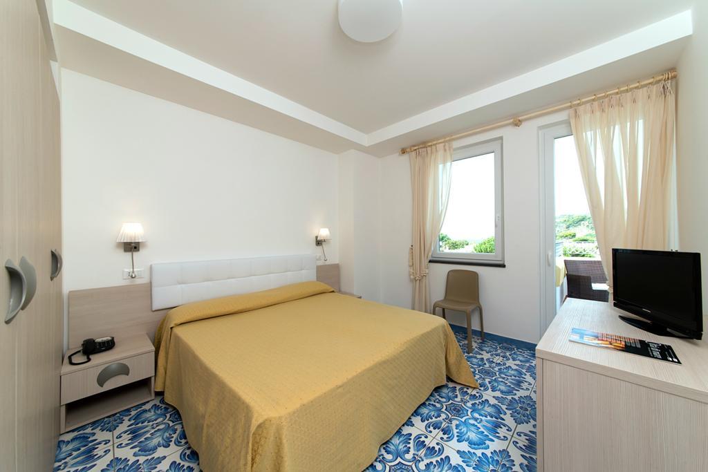 Le Canne Family Resort & Spa Forio di Ischia Zimmer foto